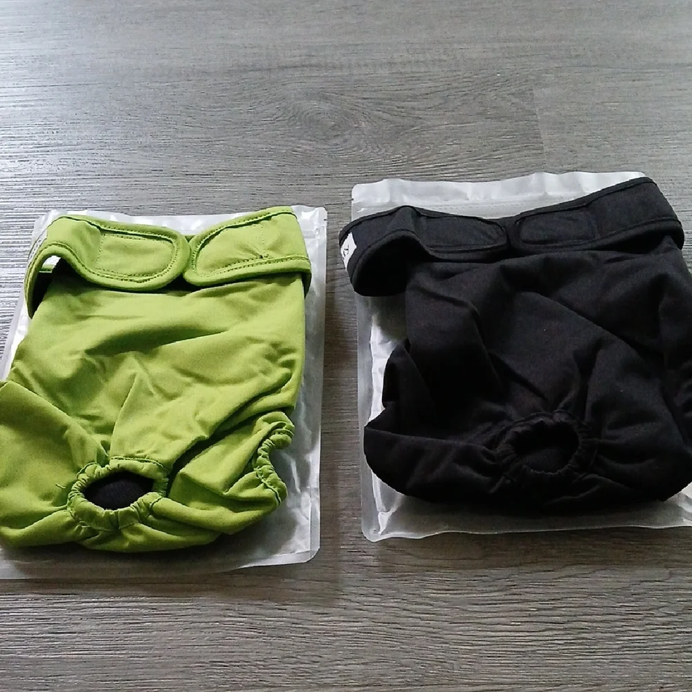 Vecomfy Set of 2 female reusable dog diapers Sz L NIB